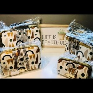 Matching Beauty bag bundle!